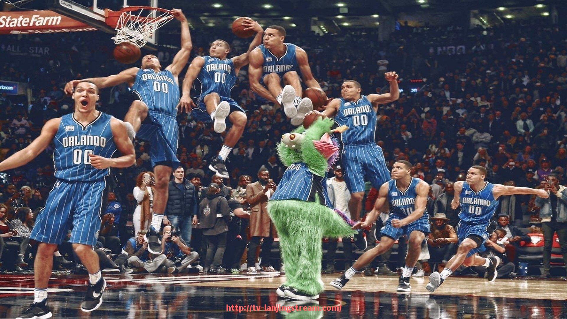 蓝鲸体育直播-装备包里的秘密:世俱杯球队日常训练与比赛用品清单